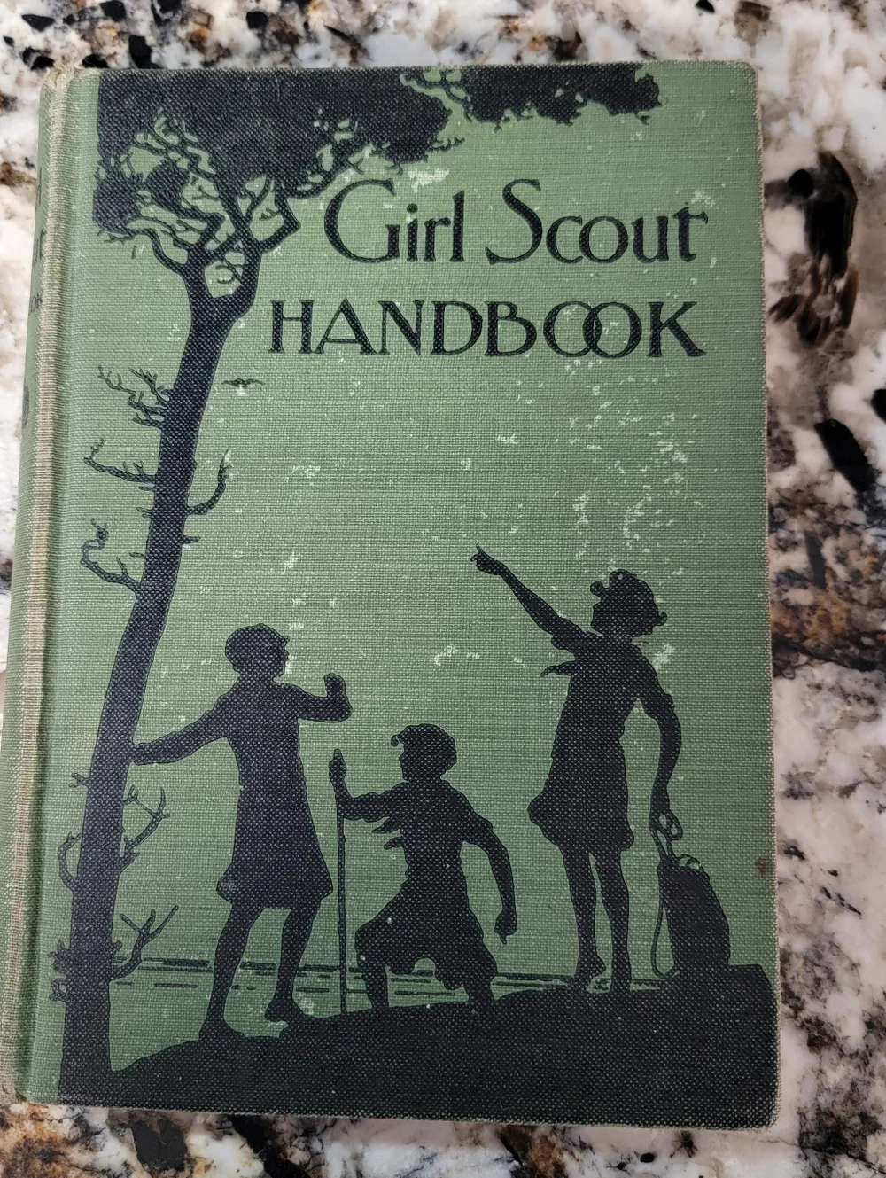 Vintage Girl Scout Hardback Handbook Copyright 1920 Revised Edition 1929 NYC